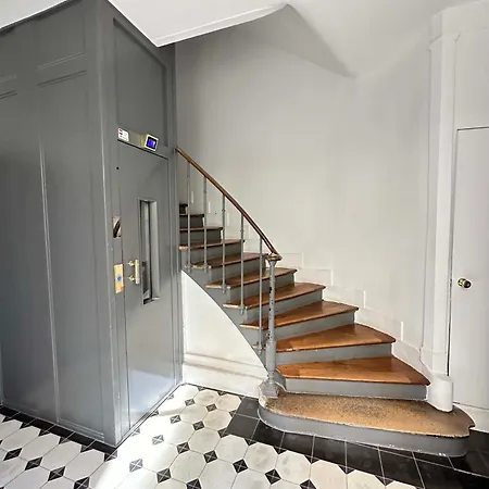 Saint Germain Des Pres - Prestige With Lift For 6 * Parigi