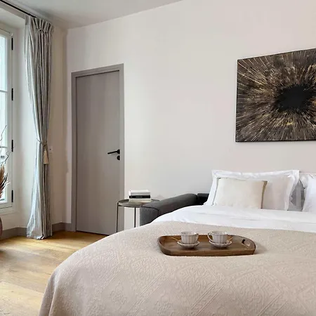 Saint Germain Des Pres - Prestige With Lift For 6 *