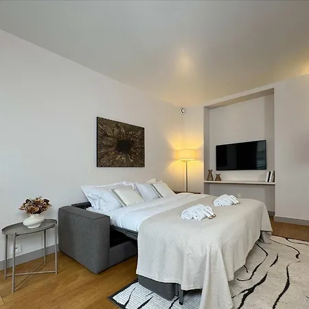 Saint Germain Des Pres - Prestige With Lift For 6